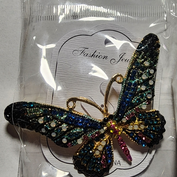 Butterfly Brooch - Picture 1 of 2